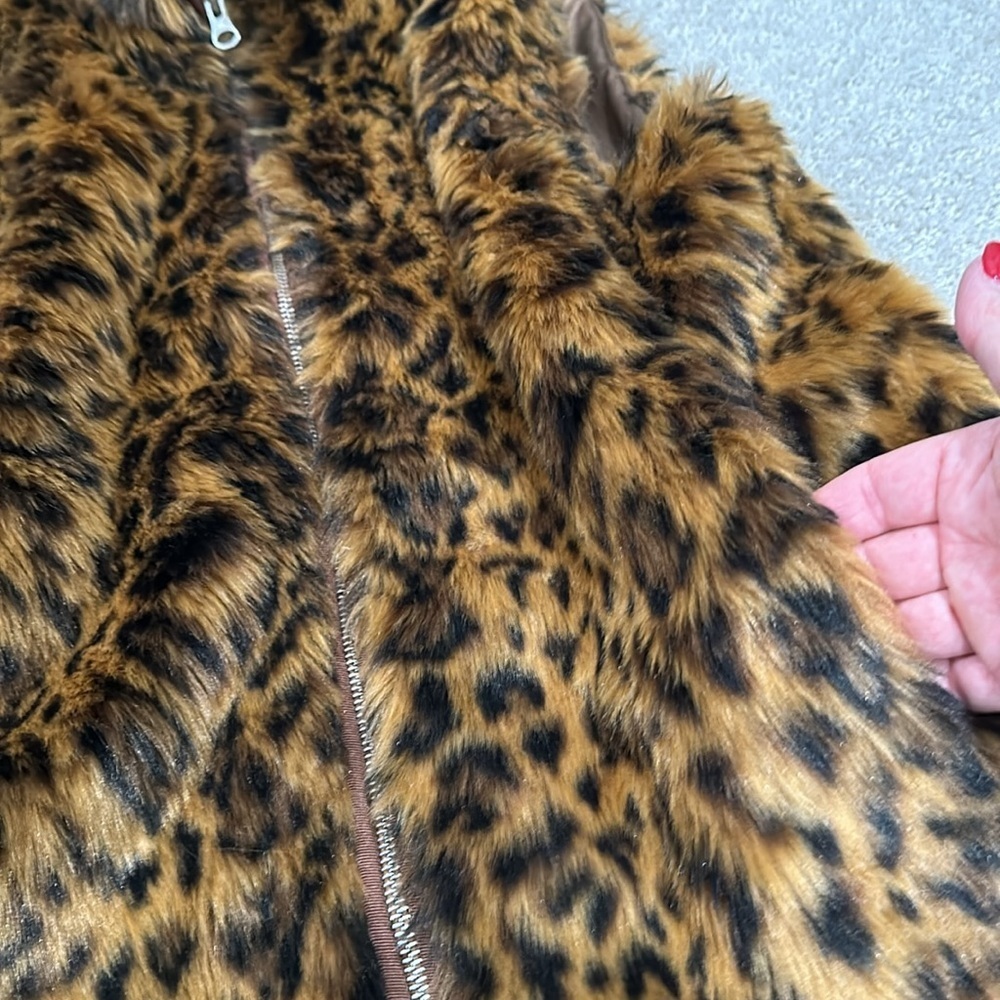 J. Crew Leopard Print Fuzzy Vest - Picture 8 of 14
